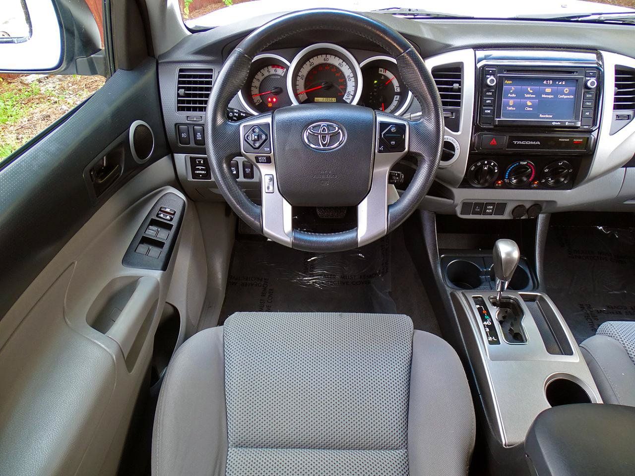 Used 2015 Toyota Tacoma 4x4 Double Cab w/ TRD Off-Road Package image 36