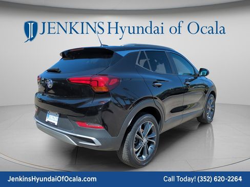 Used 2022 Buick Encore GX Select FWD image 3