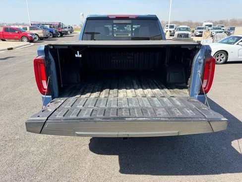 Used 2024 GMC Sierra 1500 SLT w/ SLT Premium Plus Package AWD/4WD image 7
