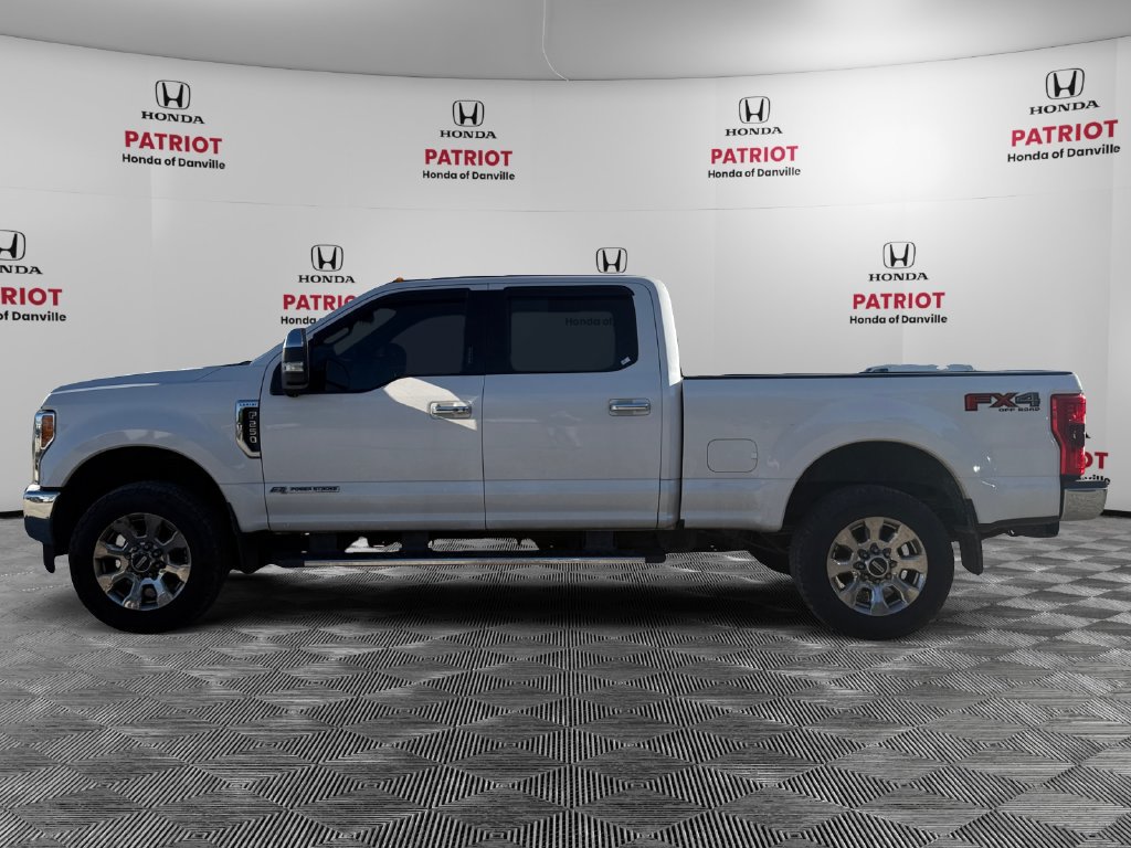 Used 2019 Ford F250 Lariat w/ Lariat Ultimate Package AWD/4WD image 2