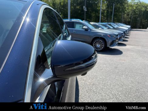 Used 2021 Mercedes-Benz E 350 4MATIC Sedan image 11