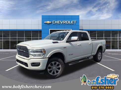 Used 2022 RAM 2500 Laramie AWD/4WD image 1