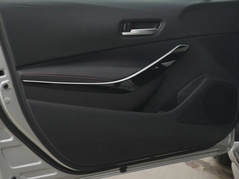 Used 2025 Toyota Corolla XSE image 21