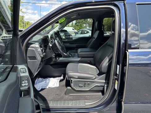 Used 2023 Ford F150 Lariat w/ Equipment Group 502A High AWD/4WD image 18