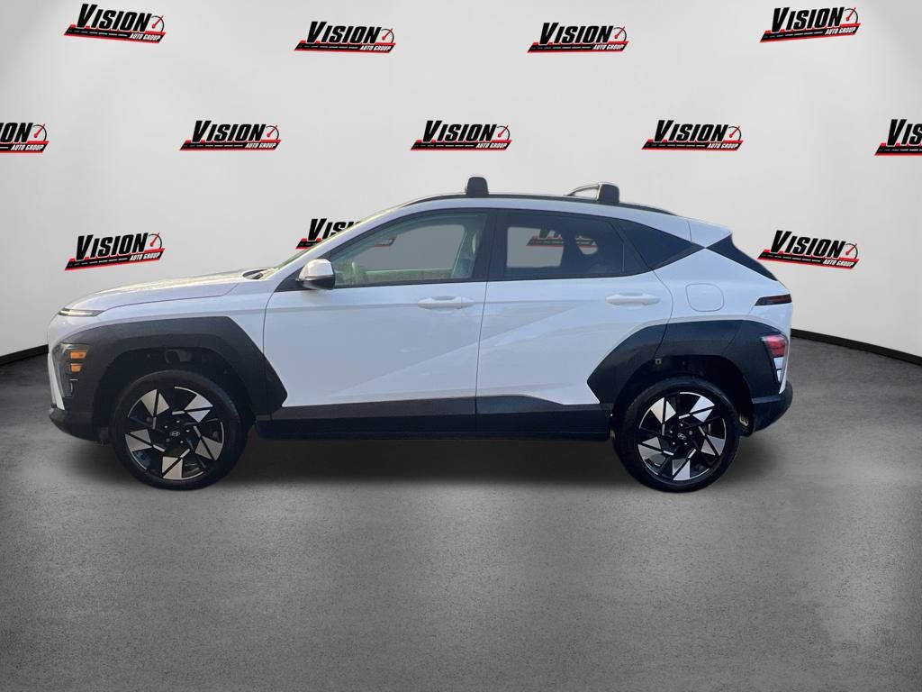Certified 2025 Hyundai Kona SEL AWD/4WD image 3