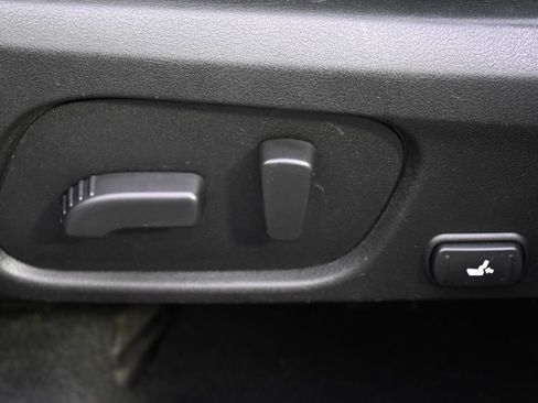 Used 2017 Subaru Forester 2.5i Premium w/ Popular Package #2A AWD/4WD image 14