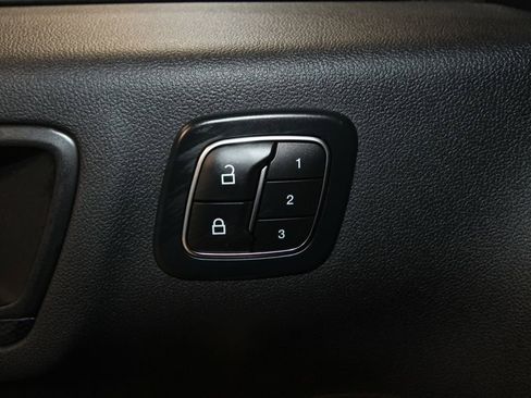 Used 2025 Ford Escape ST-Line Elite w/ Tech Pack #2 image 9