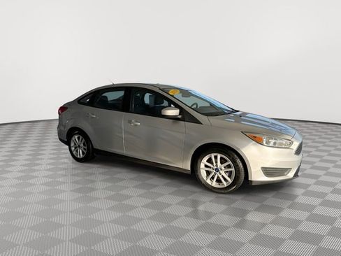 Used 2018 Ford Focus SE image 13