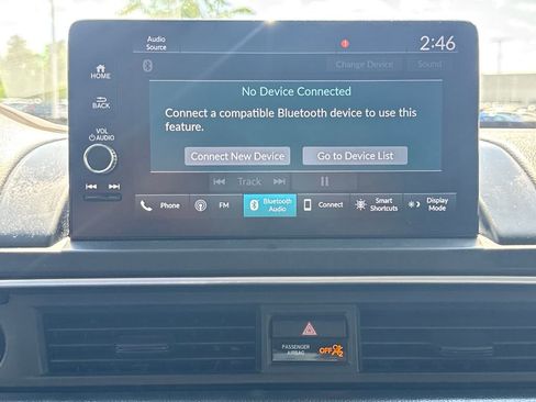 Used 2025 Honda Pilot EX-L image 26