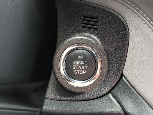 Used 2023 Subaru Outback Premium AWD/4WD image 29