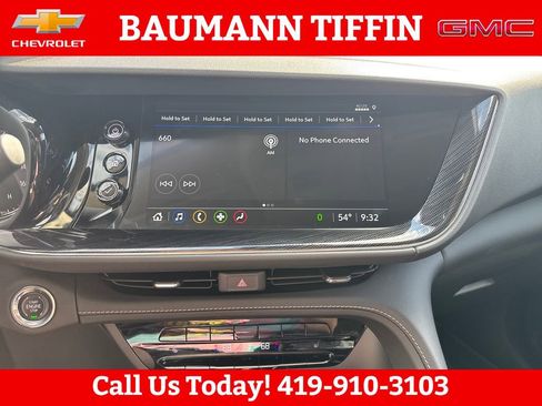 Used 2023 Buick Envision Essence w/ Sport Touring Package FWD image 11