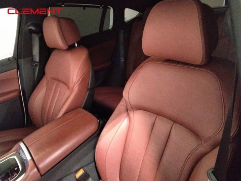 Used 2022 BMW X6 xDrive40i image 28