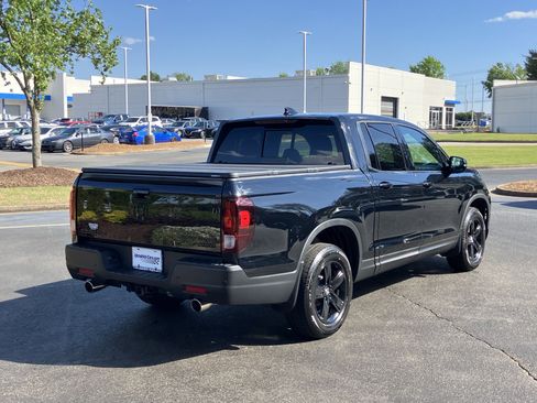 Certified 2023 Honda Ridgeline Black Edition image 10