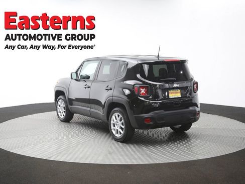 Used 2023 Jeep Renegade Latitude AWD/4WD image 64