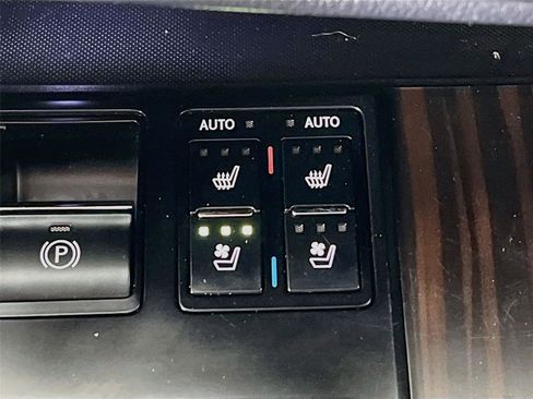 Used 2018 Lexus RX 350L AWD image 21