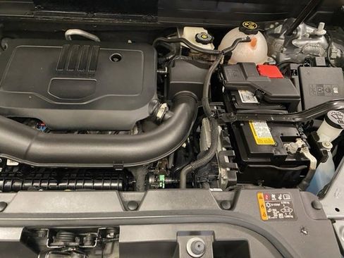 Used 2023 GMC Acadia SLE w/ Driver Convenience Package image 28