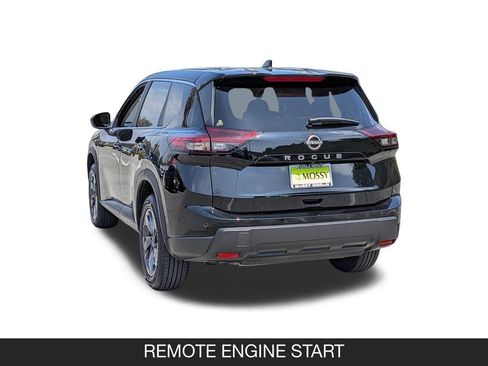Used 2025 Nissan Rogue SV FWD image 7
