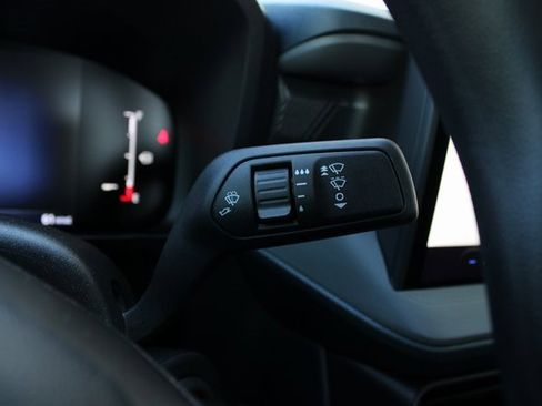 New 2025 Ford Maverick XL w/ Equipment Group 101A image 11