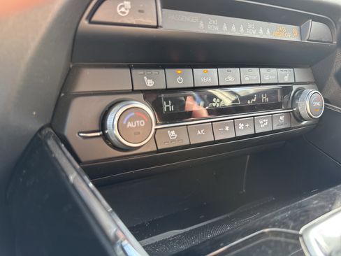 Used 2023 MAZDA CX-9 Carbon Edition image 26