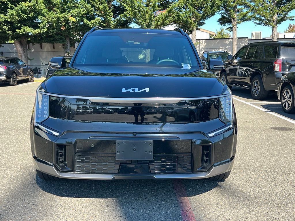 Certified 2024 Kia EV9 GT-Line AWD/4WD image 6