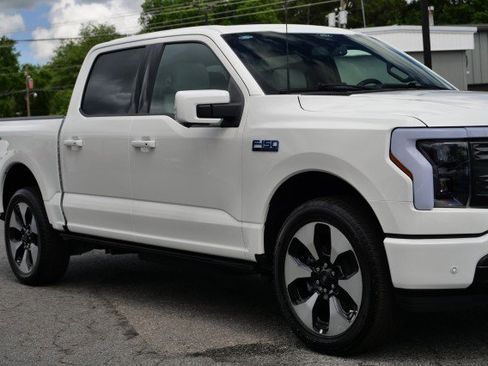 Used 2024 Ford F150 Lightning Platinum AWD/4WD image 52