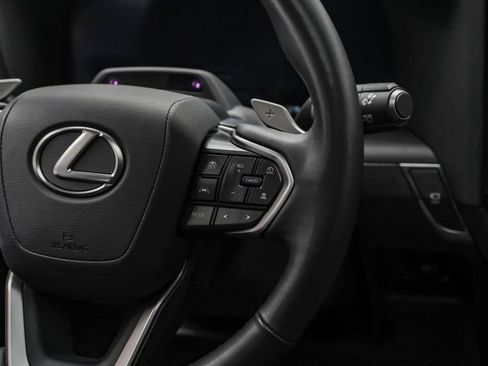 Used 2024 Lexus GX 550 w/ Accessory Package (Z1) AWD/4WD image 26