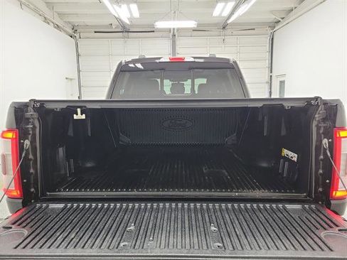 Used 2021 Ford F150 Lariat w/ Equipment Group 502A High image 9