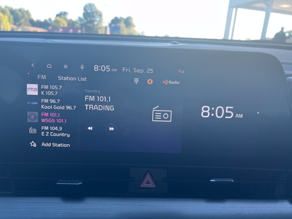 Used 2024 Kia Sportage EX FWD image 15