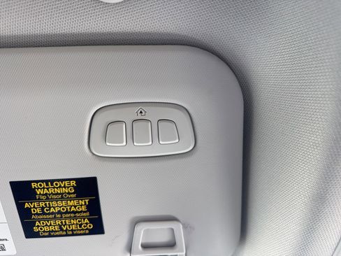 Certified 2023 Ford Escape Platinum image 35