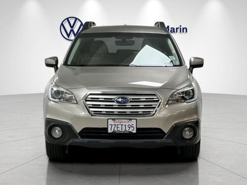 Used 2017 Subaru Outback 2.5i Premium AWD/4WD image 8