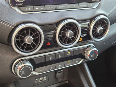 Used 2023 Nissan Sentra SV image 26