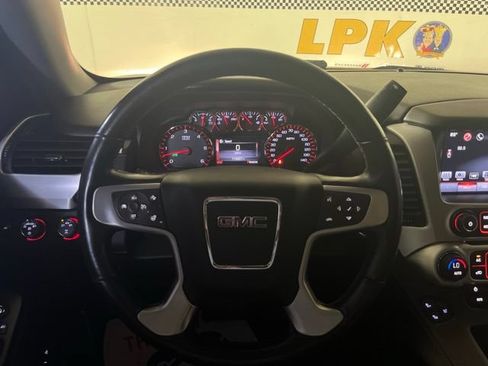 Used 2016 GMC Yukon SLT w/ Open Road Package AWD/4WD image 17