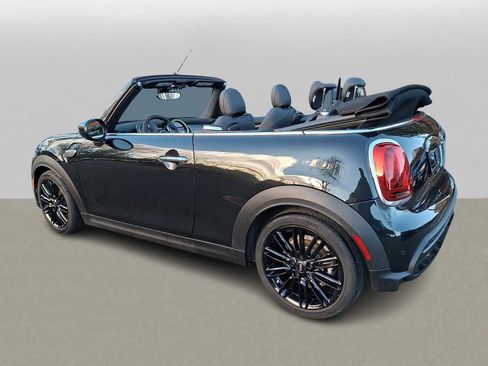 Used 2023 MINI Cooper S image 4