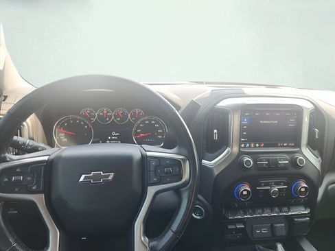 Used 2021 Chevrolet Silverado 1500 RST AWD/4WD image 8