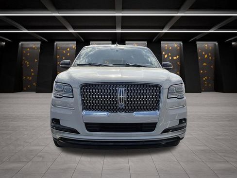 Certified 2023 Lincoln Navigator L Reserve AWD/4WD image 2