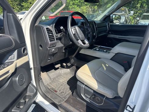 Used 2020 Ford Expedition Platinum AWD/4WD image 9