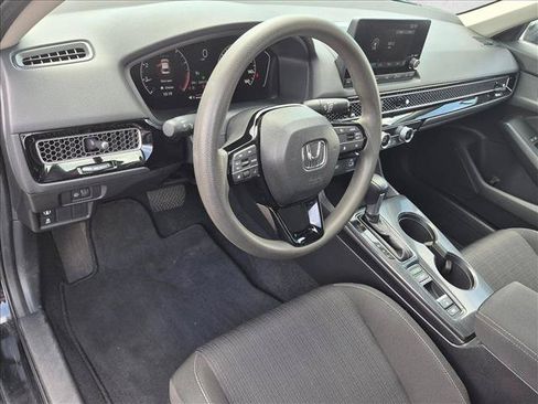 Used 2022 Honda Civic LX image 10