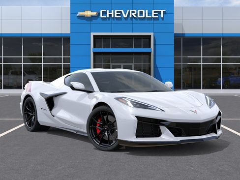 New 2027 Chevrolet Corvette Grand Sport w/ Z52 Sport Performance Package RWD image 7