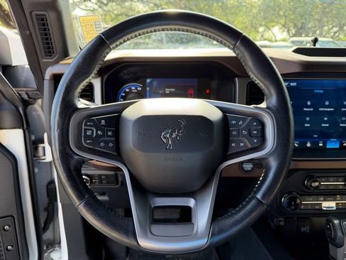 Used 2022 Ford Bronco Outer Banks AWD/4WD image 10
