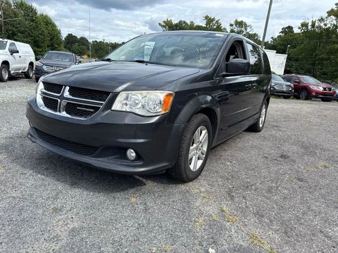 Used 2012 Dodge Grand Caravan Crew w/ Crew Value Pkg image 3