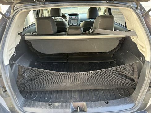 Used 2014 Subaru Crosstrek 2.0i Limited AWD/4WD image 12