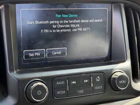 Used 2017 Chevrolet Colorado Z71 AWD/4WD image 22