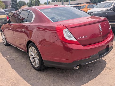 Used 2013 Lincoln MKS FWD image 7