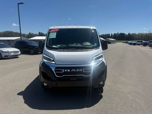 Used 2024 RAM ProMaster 1500 w/ Quick Order Package 22G SLT FWD image 2