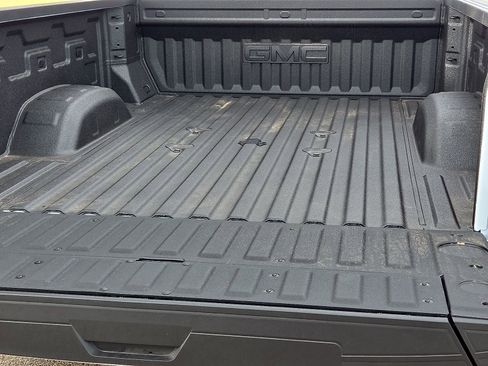 New 2026 GMC Sierra 2500 Denali w/ Denali Reserve Package image 7