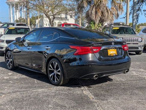 Used 2018 Nissan Maxima Platinum image 7