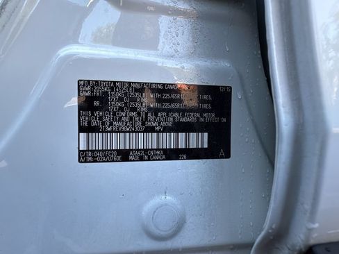 Used 2016 Toyota RAV4 XLE FWD image 27