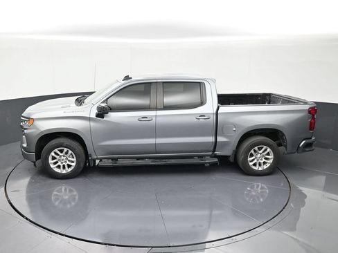 Used 2023 Chevrolet Silverado 1500 RST RWD image 13