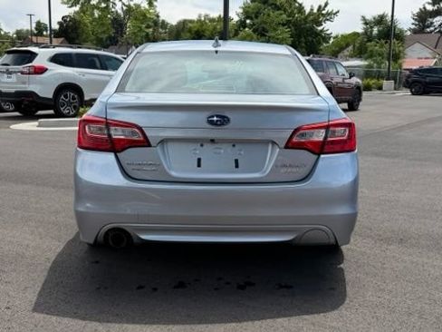 Used 2016 Subaru Legacy 2.5i Premium AWD/4WD image 5