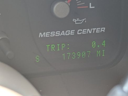 Used 2004 Ford Expedition Eddie Bauer AWD/4WD image 2
